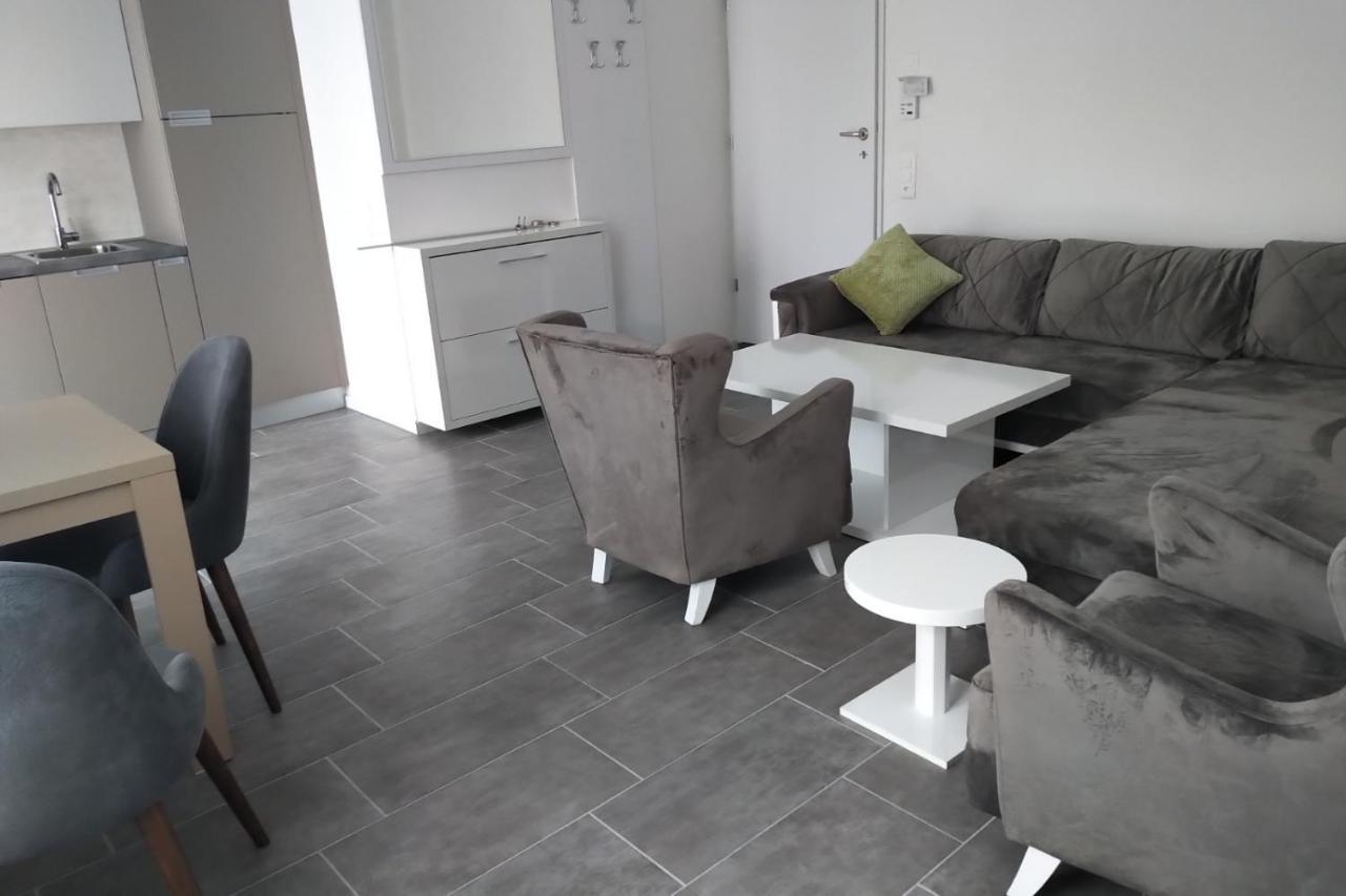 Yes Apartments Lucerna Exterior foto