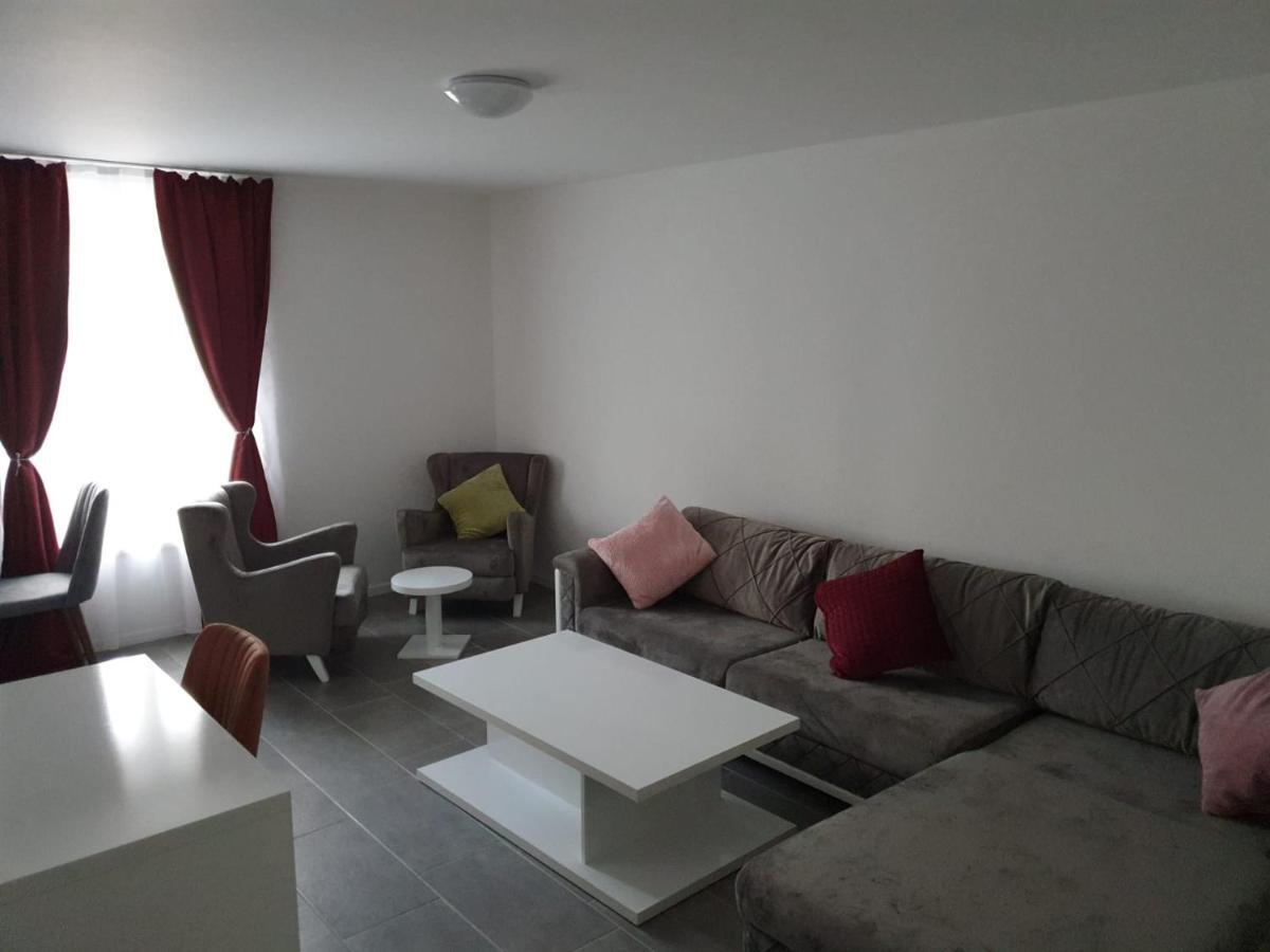 Yes Apartments Lucerna Exterior foto